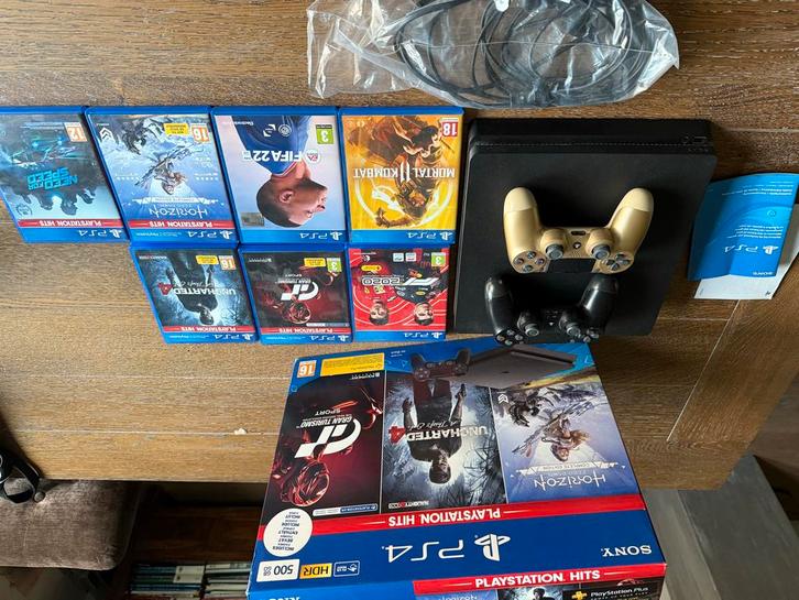 PS4 Slim 500GB + 2 Controllers + 8 Games!, Spelcomputers en Games, Spelcomputers | Sony PlayStation 4, Gebruikt, Slim, 500 GB