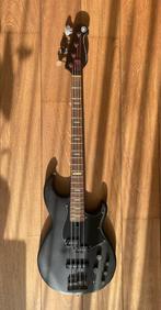 Yamaha BB734A Matte Black, Muziek en Instrumenten, Snaarinstrumenten | Gitaren | Bas, Ophalen, Zo goed als nieuw, Elektrisch