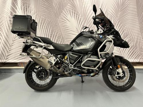BMW R 1250 GS Adventure Triple Black Akrapovic Full opties, Motoren, Motoren | BMW, Bedrijf, Toermotor, meer dan 35 kW, 2 cilinders