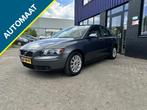 Volvo S40 2.4 Momentum, Gebruikt, 700 kg, 2435 cc, Sedan