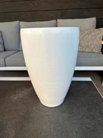 Mooie witte hoge pot Intratuin, Tuin en Terras, Bloempotten, Ophalen, Rond, Zo goed als nieuw, Aardewerk