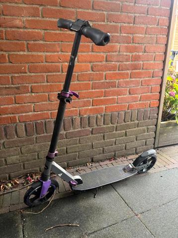 Kinderstep paars beschikbaar voor biedingen