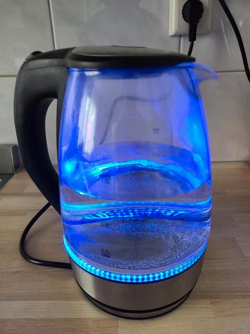 Glazen waterkoker (1.7L) beschikbaar voor biedingen