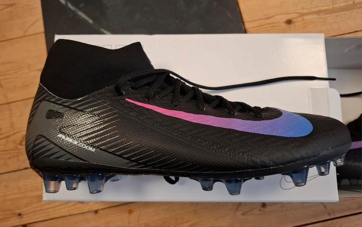 Nike Mercurial Superfly 10 Academy AG - Maat 42 Nieuw, Sport en Fitness, Voetbal, Ophalen of Verzenden