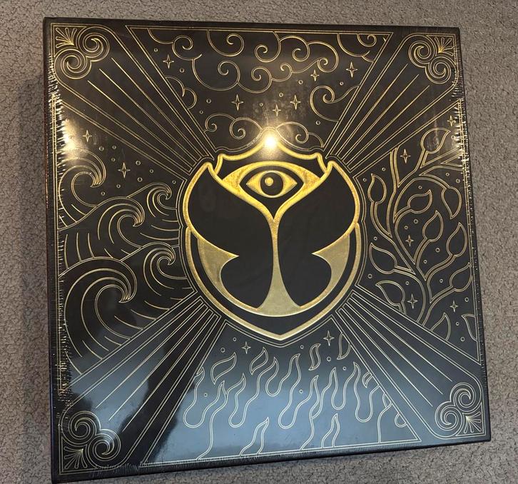Tomorrowland limited 500 2005-2019!! vinyl box 15lp’s, Cd's en Dvd's, Vinyl | Dance en House, Nieuw in verpakking, 12 inch, Ophalen of Verzenden