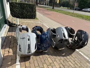 4x Frame Vespa Sprint / Primavera | Schade beschikbaar voor biedingen