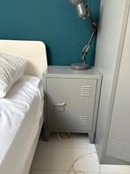 Metalen lockerkast nachtkastje grijs, Ophalen, Gebruikt, Minder dan 45 cm, Metaal of Aluminium