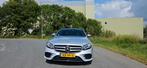 Mercedes-Benz E-Klasse 220D AMG STYLING PANORAMA-WIDESCREEN, Auto's, Automaat, Achterwielaandrijving, Leder en Stof, 23 km/l