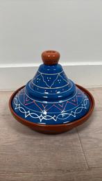 Nieuwe Tajine van aardenwerk, terracotta, Huis en Inrichting, Ophalen of Verzenden, Zo goed als nieuw, Overige materialen