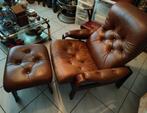 Lederen antieke / vintage relaxstoel / fauteuil + voetenbank, Huis en Inrichting, Fauteuils, Gebruikt, Ophalen