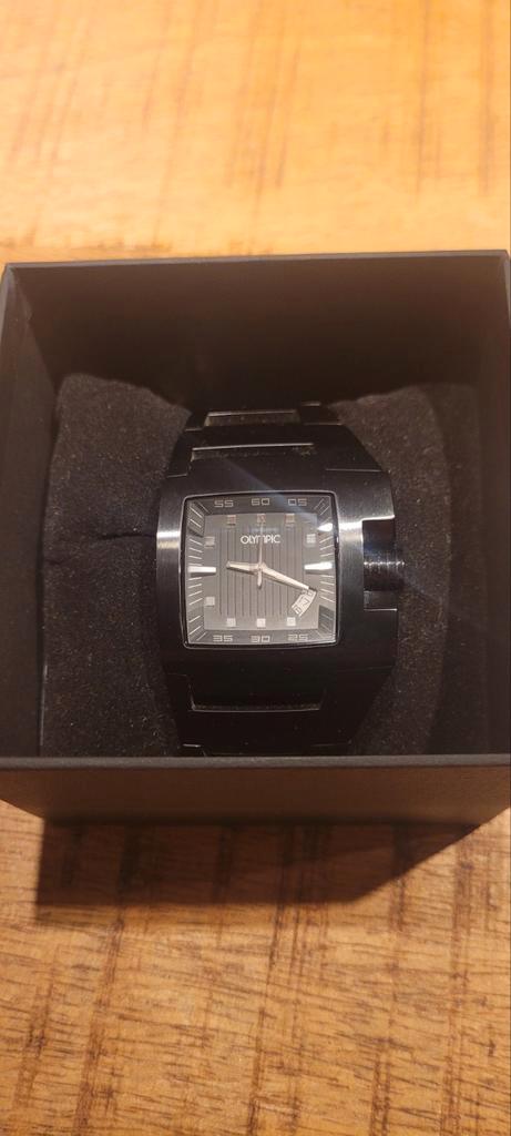 Horloge olympic en max horloge, Sieraden, Tassen en Uiterlijk, Horloges | Heren, Gebruikt, Polshorloge, Overige merken, Staal