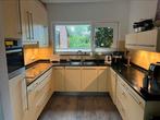 Gebruikte keuken, natuursteen werkblad, almat furniture,, Huis en Inrichting, Keuken | Complete keukens, Ophalen, Gebruikt, U-keuken
