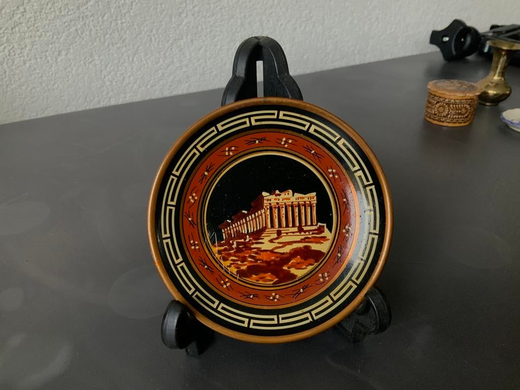 Leuk bordje uit Griekenland. 12 cm. Hand made., Ophalen of Verzenden, Nieuw