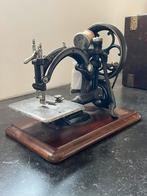 Wilcox and Gibs naaimachine met originele kast, Antiek en Kunst, Antiek | Naaimachines, Ophalen of Verzenden