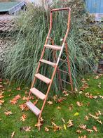 Hoge trap, Doe-het-zelf en Verbouw, Ladders en Trappen, Ophalen of Verzenden, Gebruikt, Trap, Minder dan 2 meter