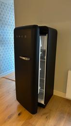 Smeg Koelkast Zwart - Zeer Nette Staat!, Ophalen, 200 liter of meer, 60 cm of meer, Zo goed als nieuw