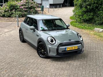 MINI Cooper 3DRS 1.5i Sportstoelen Led Lampen Union Jack Dab beschikbaar voor biedingen