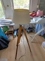 Stijlvolle staande lamp, Huis en Inrichting, Lampen | Losse lampen, Led-lamp, Scandinavisch, E27 (groot), Zo goed als nieuw