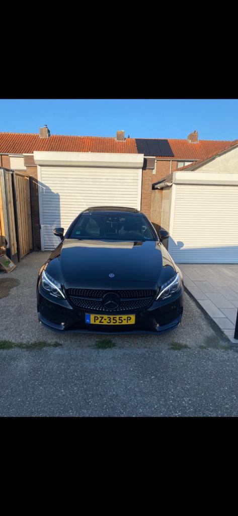 Mercedes-Benz C-Klasse 2.0 C200 Coupe AUT 2017 Zwart, Auto's, Mercedes-Benz, Bedrijf, C-Klasse, ABS, Achteruitrijcamera, Adaptieve lichten