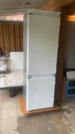 Inbouw sleepdeur koelkast Whirlpool, Witgoed en Apparatuur, Koelkasten en IJskasten, Ophalen, 200 liter of meer, 160 cm of meer