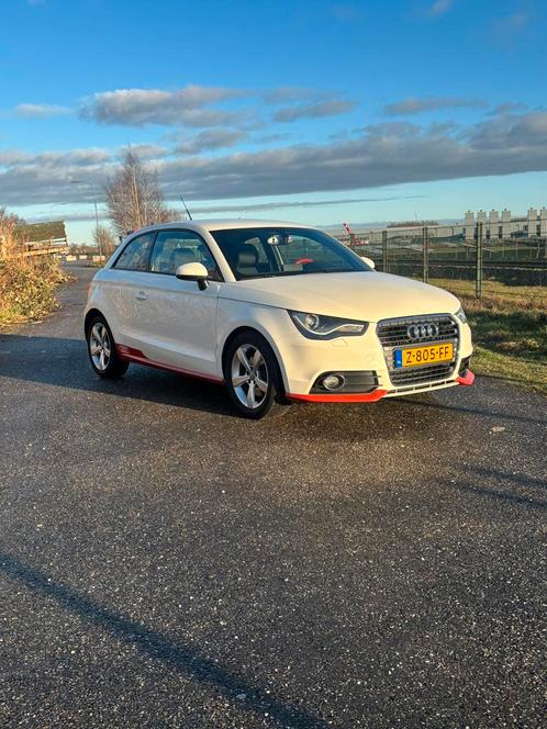 Audi A1 1.4 Tfsi 90KW 2011, Competition line, 1 van 7 IN NL!, Auto's, Audi, Particulier, A1, Benzine, Hatchback, Handgeschakeld