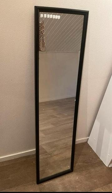124,5 x 34 cm Spiegel beschikbaar voor biedingen