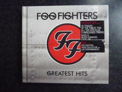 Foo Fighters – Greatest Hits   -  CD + DVD, Cd's en Dvd's, Cd's | Rock, Gebruikt, Alternative, Ophalen of Verzenden