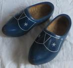 Paar oude houten blauwe klompen. Kinderklompen. Sinterklaas, Ophalen of Verzenden, Gebruikt