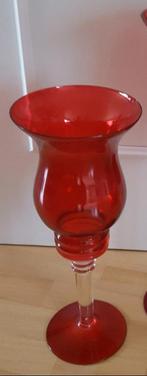 Rode vaas/kelk, Ophalen, 50 tot 75 cm, Rood, Glas
