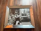 Zilvere horizontale fotolijst met Audrey Hepburn, Huis en Inrichting, Woonaccessoires | Lijsten, Ophalen, Gebruikt, Minder dan 50 cm
