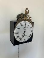 comtoise klok, Ophalen