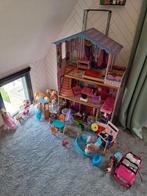 Barbiehuis en accessoires, Kinderen en Baby's, Speelgoed | Poppenhuizen, Ophalen of Verzenden, Gebruikt, Poppenhuis