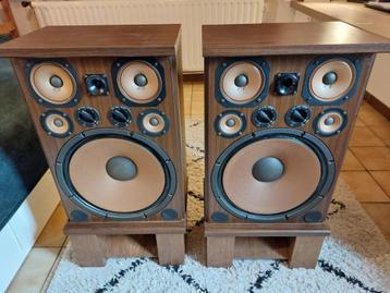 JVC SK - 15 Speakers Vintage!