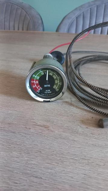 Vintage Smiths buitenlucht temperatuur meter beschikbaar voor biedingen