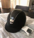 Zwarte Samshield cap NIEUW! Schaalmaat M, Dieren en Toebehoren, Paardrijkleding, Nieuw, Ophalen of Verzenden, Dressuur, Cap