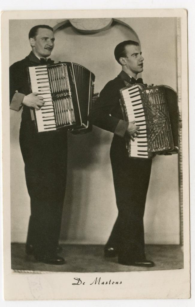 1942 De Mastons (fout WO2 duo ?) Weert naar Groningen, Verzamelen, Ansichtkaarten | Nederland, Gelopen, Noord-Brabant, 1940 tot 1960