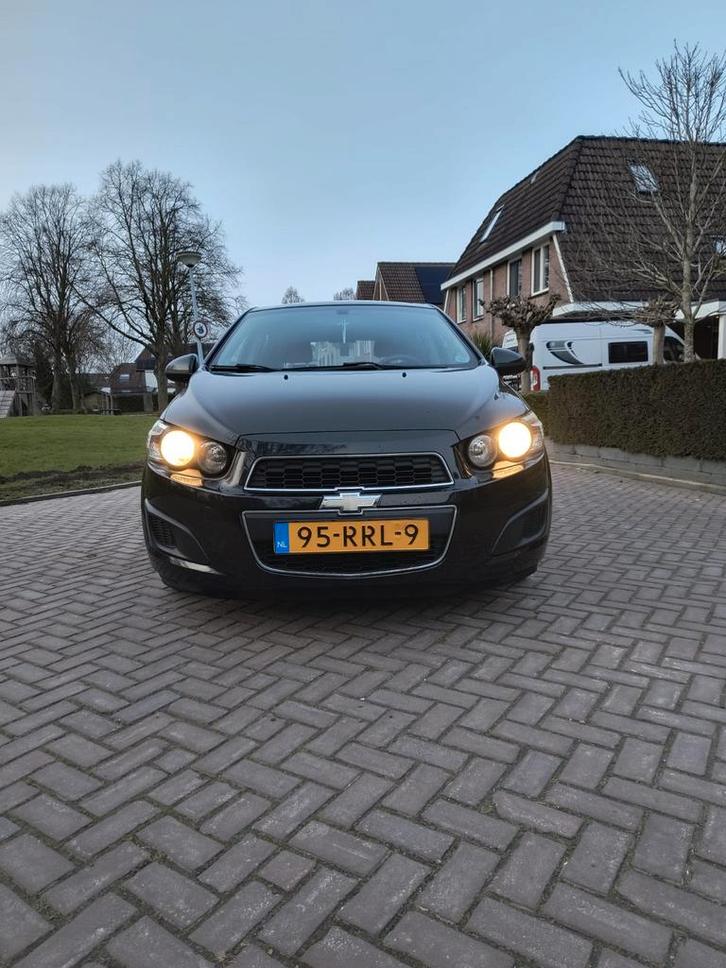 Chevrolet Aveo 1.4 5D 2011 Zwart, Auto's, Chevrolet, Particulier, Aveo, Airconditioning, Bluetooth, Cruise Control, Elektrische buitenspiegels
