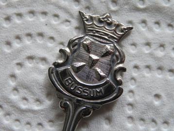 Verzilverd Lepeltje Wapen Bussum beschikbaar voor biedingen