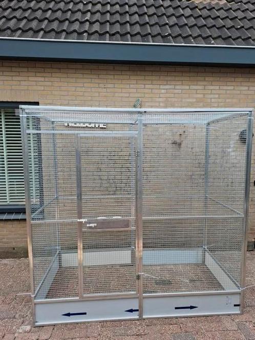 Aluminium voliere met morsrand en voederplateau, Dieren en Toebehoren, Vogels | Hokken en Kooien, Volière, Aluminium, Ophalen