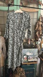 Studio Clothing: omslag jurkje met lief bloemetje L, Ophalen of Verzenden, Nieuw, Maat 46/48 (XL) of groter, Onder de knie