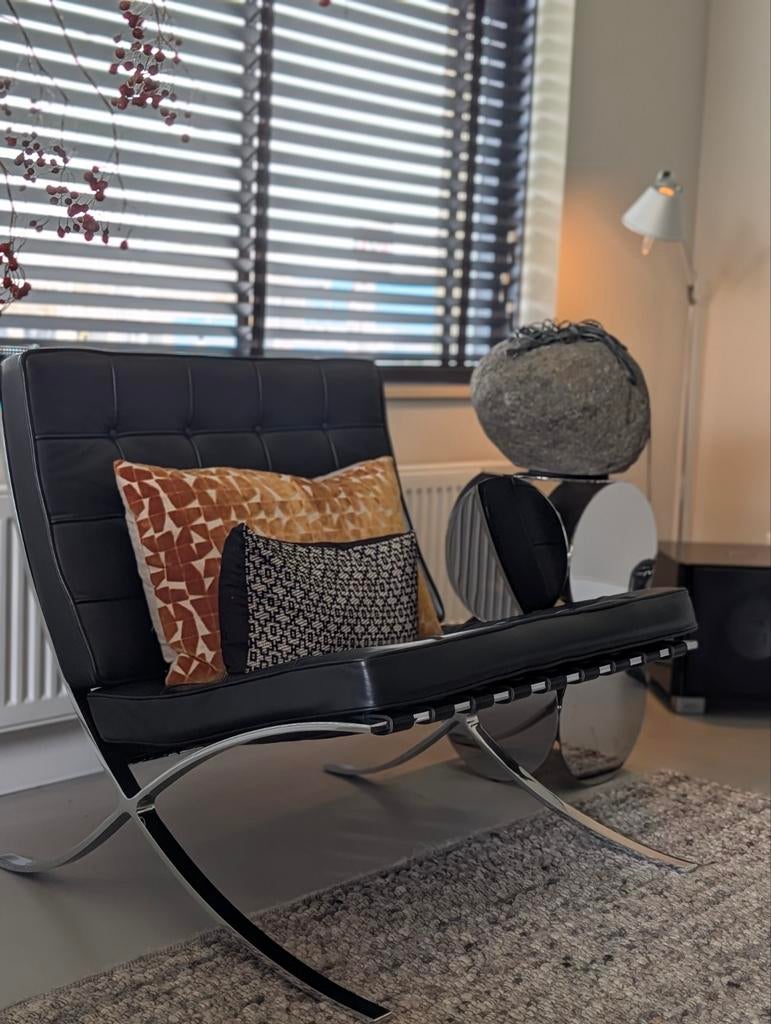Originele Barcelona Chair - Zo goed als nieuw!, Huis en Inrichting, Fauteuils, Ophalen, 75 tot 100 cm, Zo goed als nieuw, 75 tot 100 cm