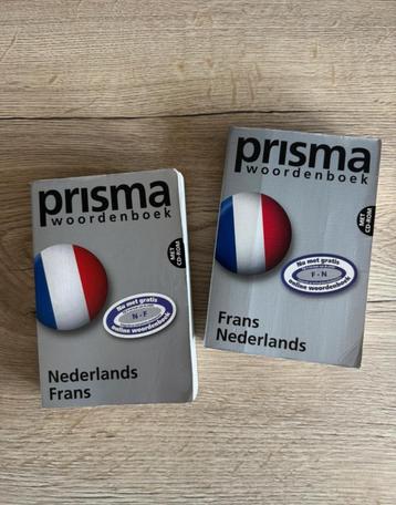 2x Prisma woordenboek - Nederlands / Frans beschikbaar voor biedingen