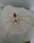 parasolletje parapluutje jaren '70/ '80 +popje van porselein, Sieraden, Tassen en Uiterlijk, Paraplu's, Ophalen of Verzenden, Zo goed als nieuw