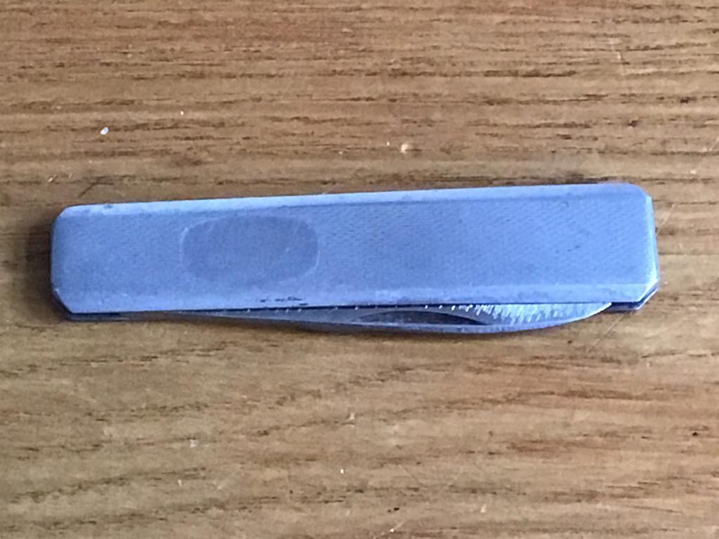 Antieke Zakmesjes zilver en parelmoer kleur model twee stuks, Ophalen of Verzenden