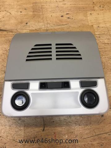 Interieur verlichting BMW E91 achter boven achterbank oe 914 beschikbaar voor biedingen