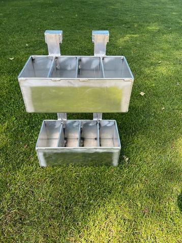 Hoogwerker constructie bouten moeren h balken boutenbakken  beschikbaar voor biedingen