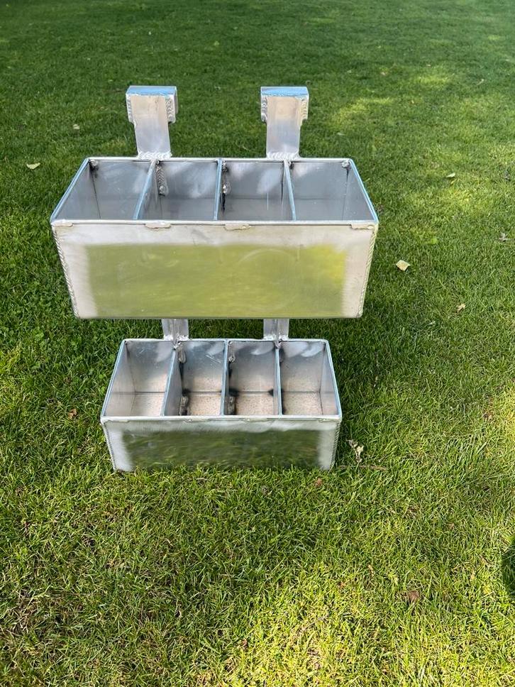 Hoogwerker constructie bouten moeren h balken boutenbakken, Diversen, Overige Diversen, Ophalen