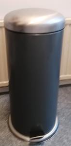 Ikea Pedaal emmer Mjosa, inhoud 30 liter gebruikt € 30,-, Gebruikt, Met pedaal, 50 tot 75 cm, Ophalen of Verzenden