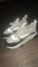 Dior b22 nieuw met papieren maat 44, Wit, Nieuw, Ophalen of Verzenden, Sneakers of Gympen