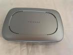Netgear 5 poorts Fast Ethernet Switch, Ophalen of Verzenden, Zo goed als nieuw